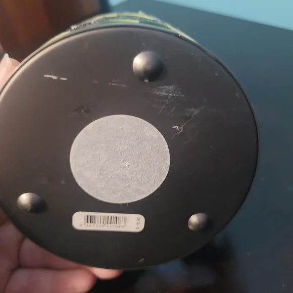 Bath And Body Works Green BAT Cutout Candle Holder with Black Glitter Overlay - Picture 3 of 3